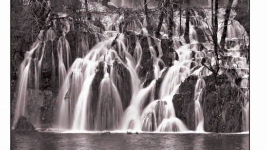 Basisch ionisiertes Wasser